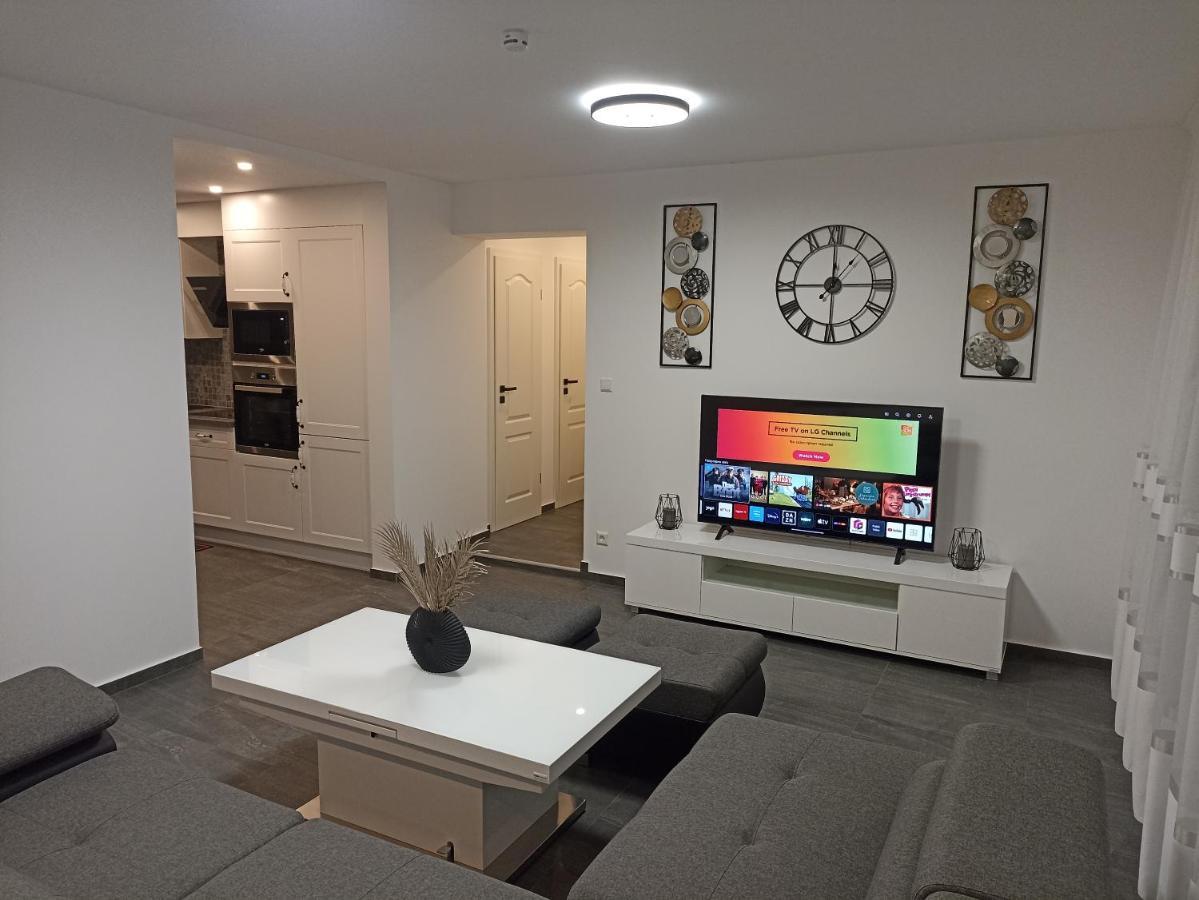 Ebs Paradies Rheinhausen Zewnętrze zdjęcie