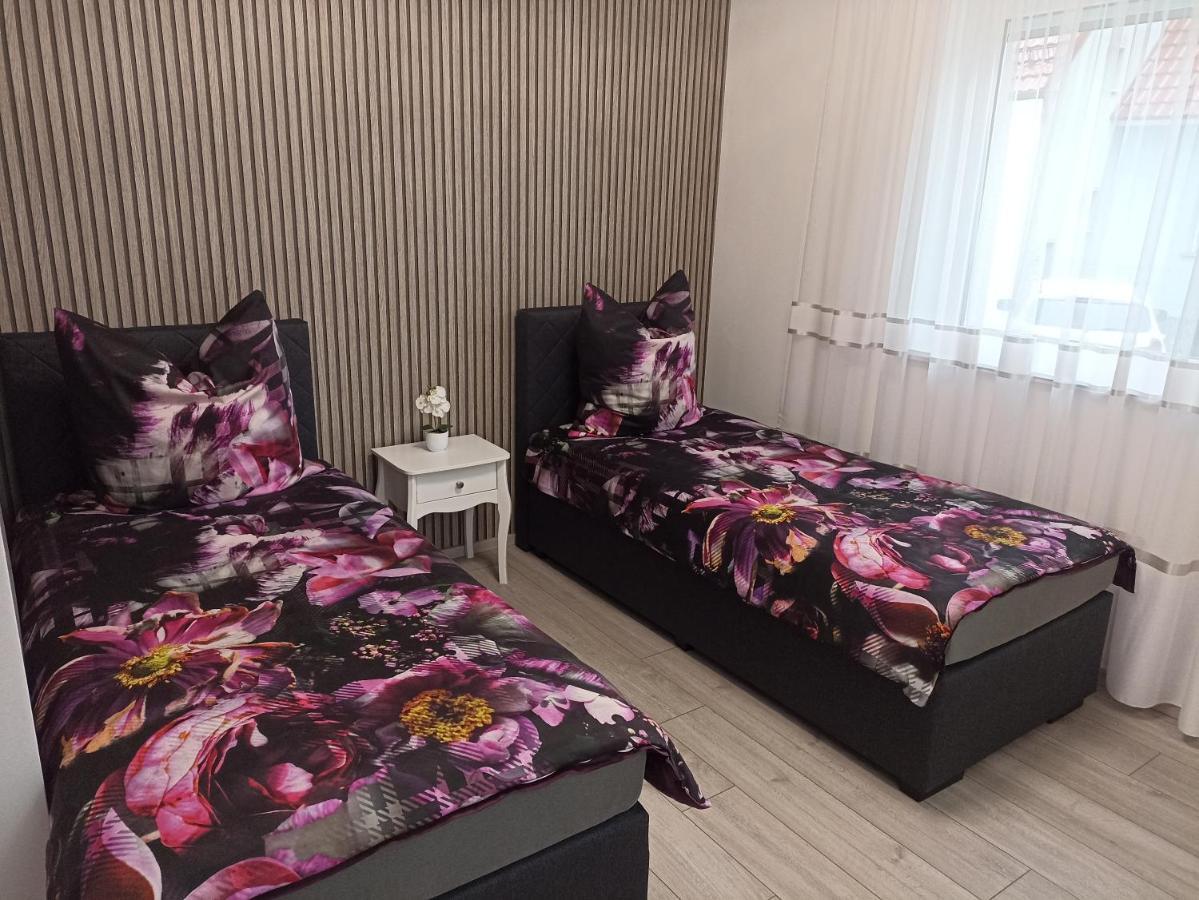 Ebs Paradies Rheinhausen Zewnętrze zdjęcie