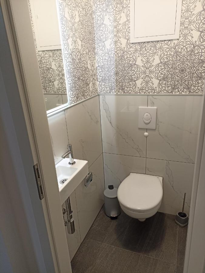 Ebs Paradies Rheinhausen Zewnętrze zdjęcie