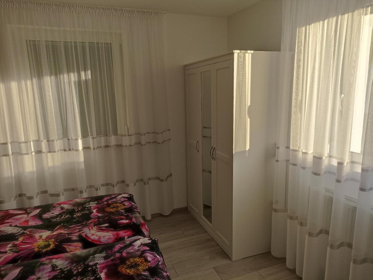 Ebs Paradies Rheinhausen Zewnętrze zdjęcie