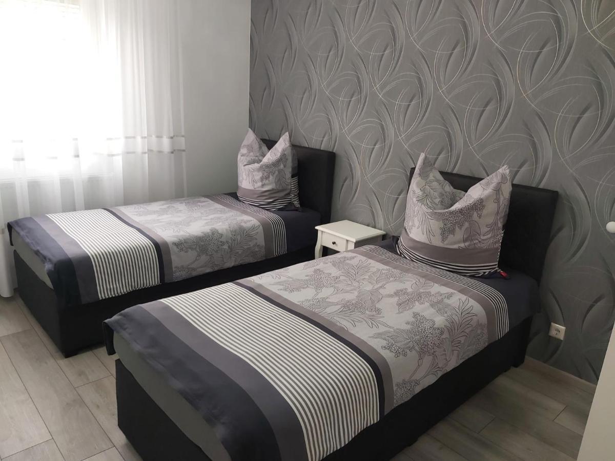 Ebs Paradies Rheinhausen Zewnętrze zdjęcie